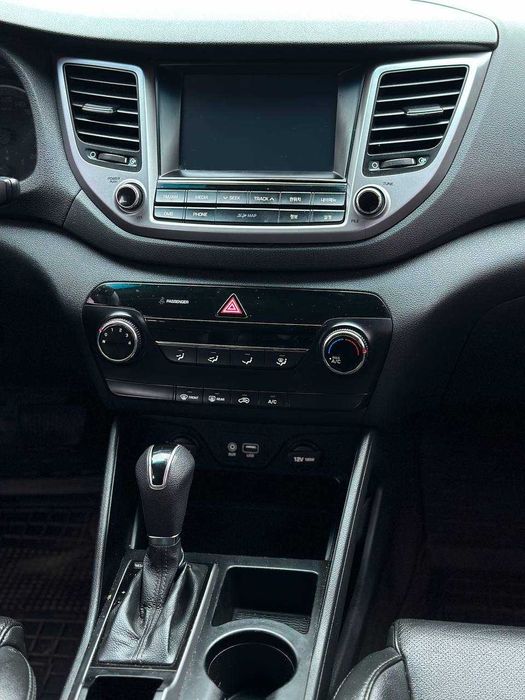Hyundai Tucson 2015р. 2.0 дизель обмін (Перший внесок від 20%)