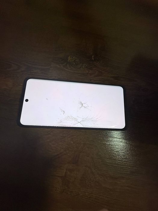 Redmi note 15 8+8/256