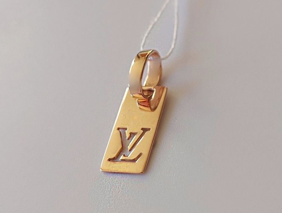Золота підвіска світового бренду "LV" 585 проба нова
