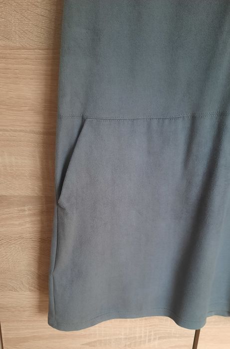 Sukienka zamszowa mohito