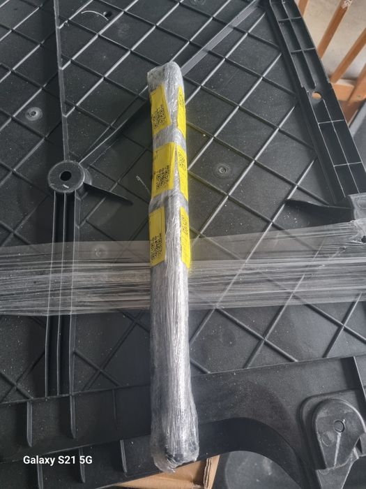 Tesla model x,s амортизаторы капота