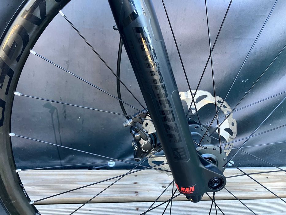TREK TOP FUEL 29 Carbono