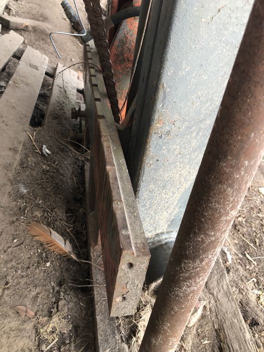 Maszt wozka widlowego do ciagnika