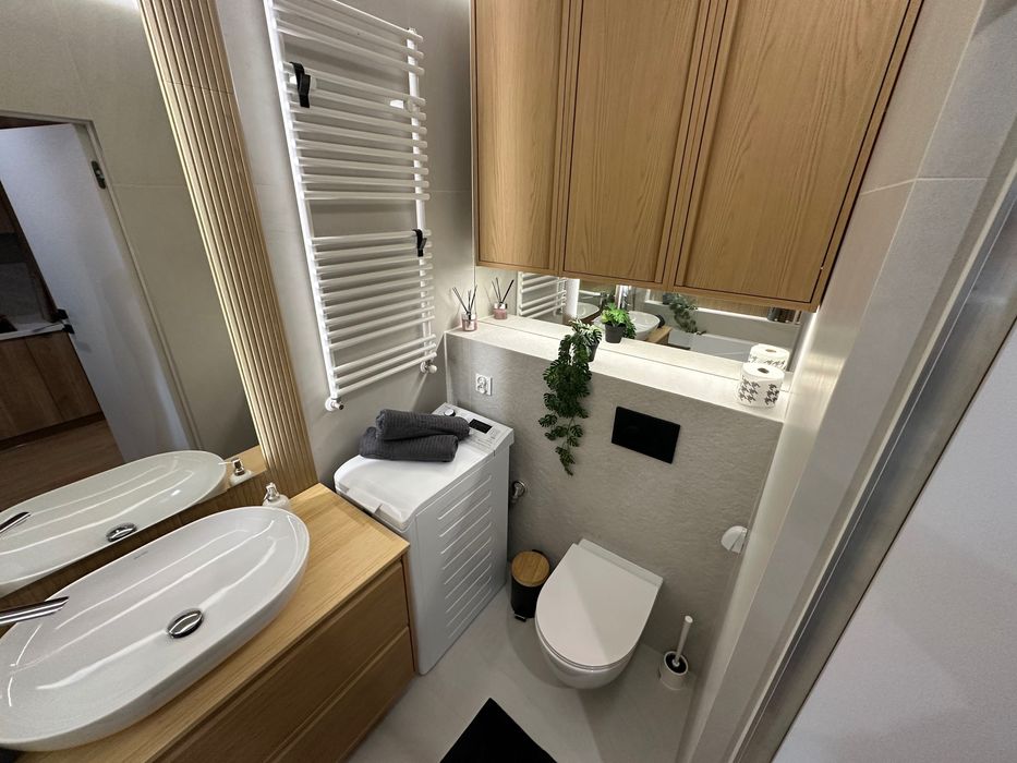 Velvet Apartment z miejscem parkingowym w sercu Katowic na doby, godz.
