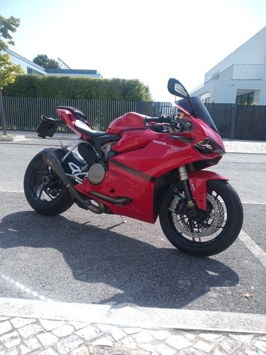Ducati panigale 1199 de 2012 irrepreensível