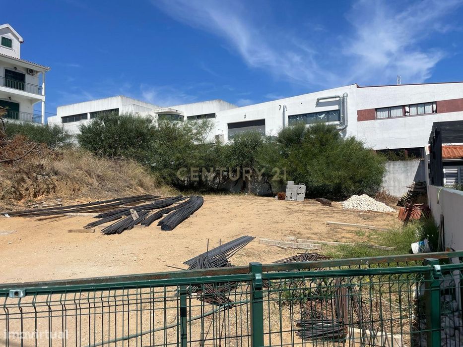 Terreno Urbano para Construção - Quinta do Chiado, Almada