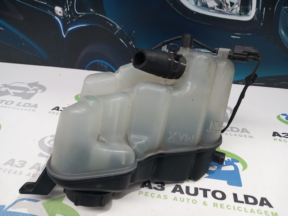 Reservatório / depósito de água radiador