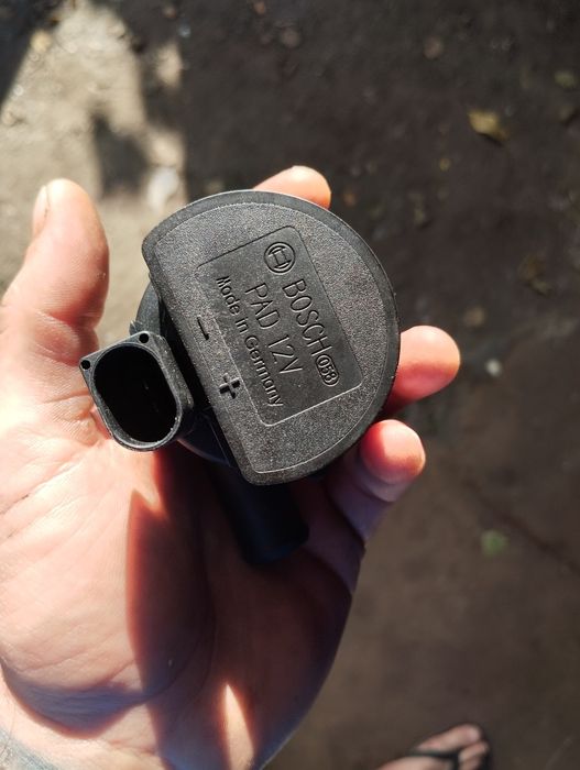 електро помпа Bosch 12вольт нова