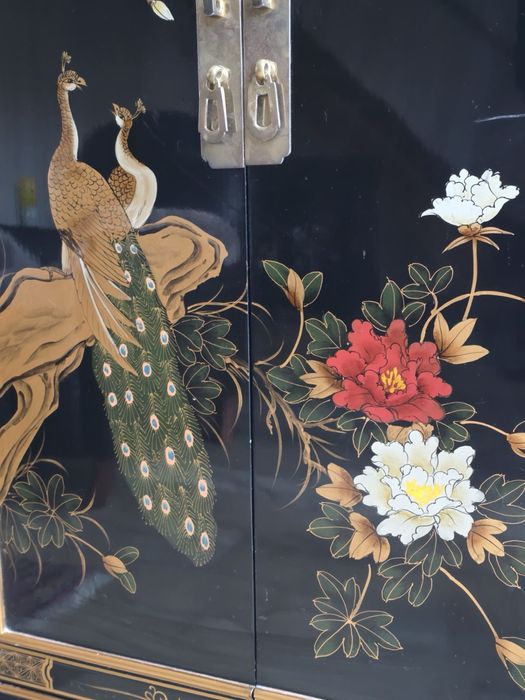 Комод китайський шинуазрі