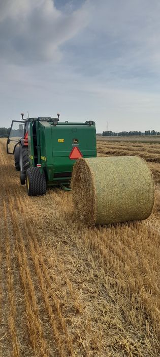 Usługa prasowania prasa john deere