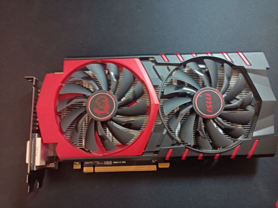 Radeon R7 370 2gb