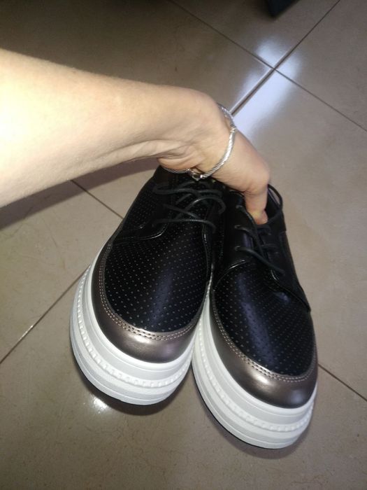 Нові стильні жіночі сліпони 25.5 см