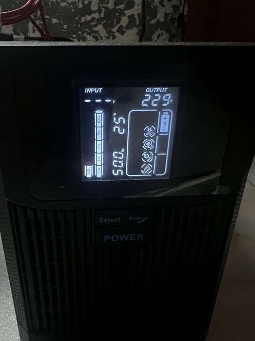 ДБЖ RITAR RTSW-1500 LCD(1000Вт),12В  з чистою синусоїдою + гелевий АКБ