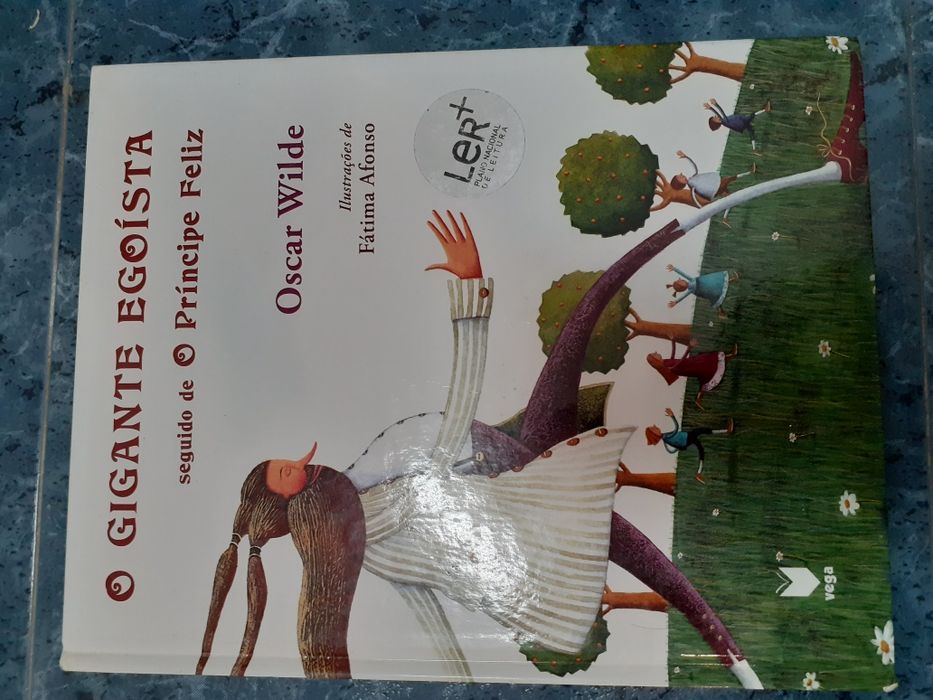 Livros diversos usados