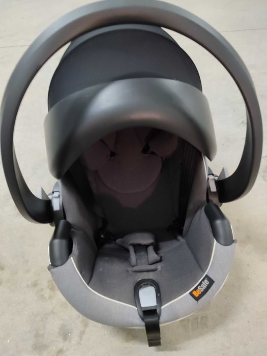 Vendo conjunto BeSafe Ovo+isofix+cadeira auto modular Izi X1 isize