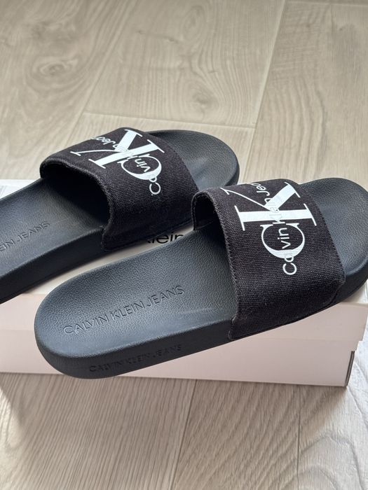 Слайдери Calvin Klein Jeans