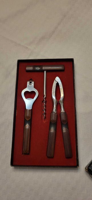 New Special Kitchen Utensils64737816372098122