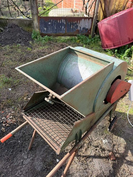 Vendo Máquina para LIMPEZA de AZEITONA electrica e automática