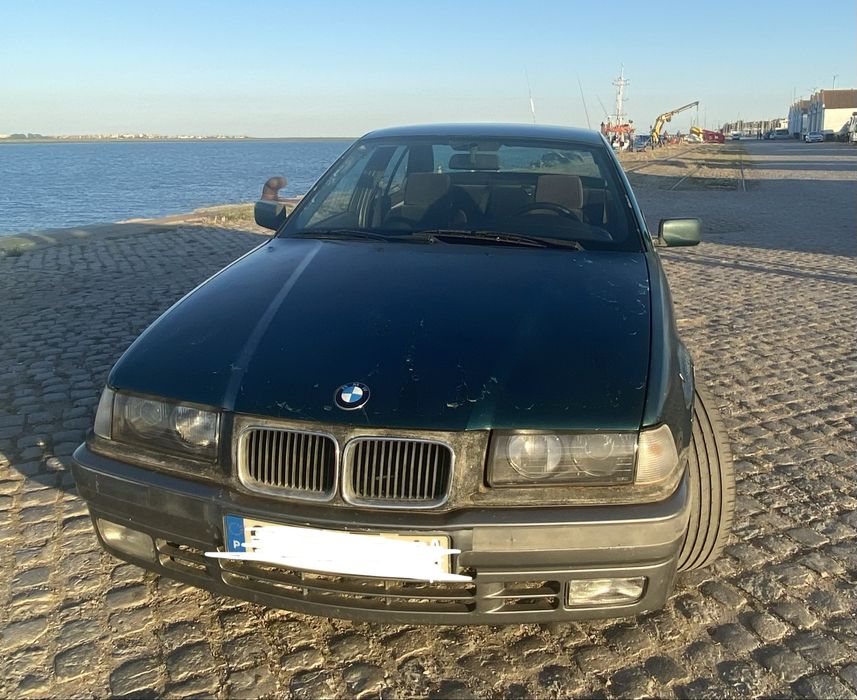 BMW 323 — fotografia 7