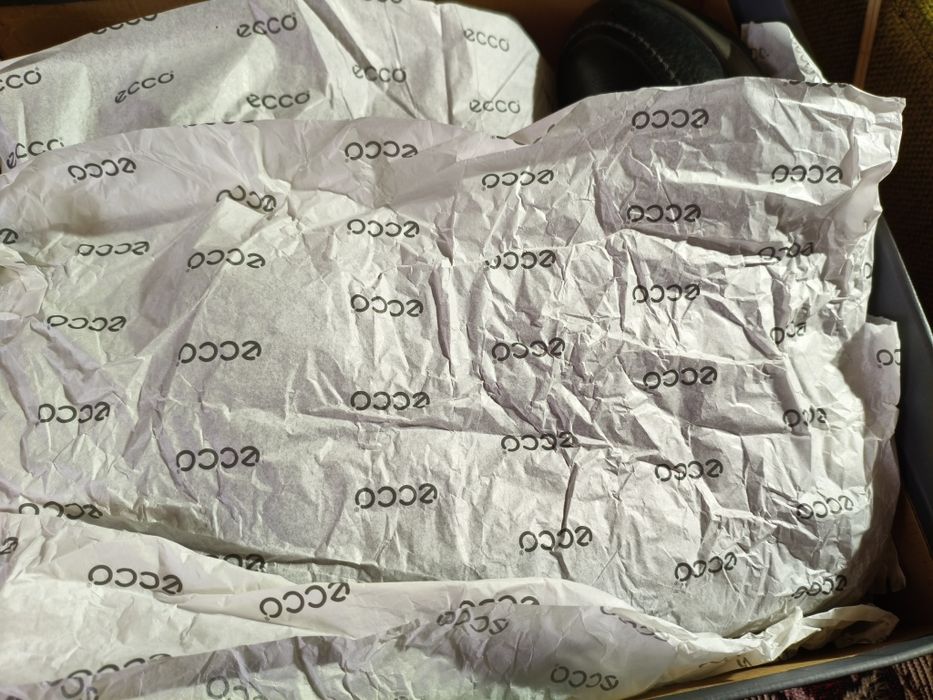 Продаю фирменные зимние полусапоги ECCO, женские, размер 41 (по стельк