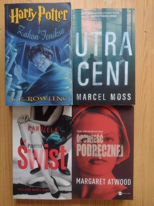 Книги на польском, нидерландском, английском, шведском языках
