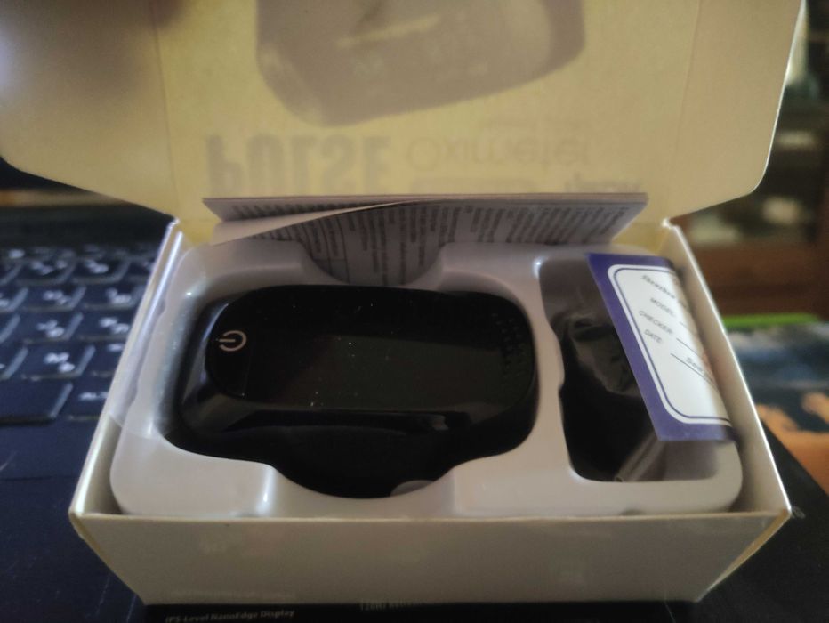 Продам Пульсоксиметр модель С101А2