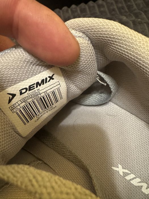 Кросівки Demix Fluid 39,5(25,5см) оригінал нові сток