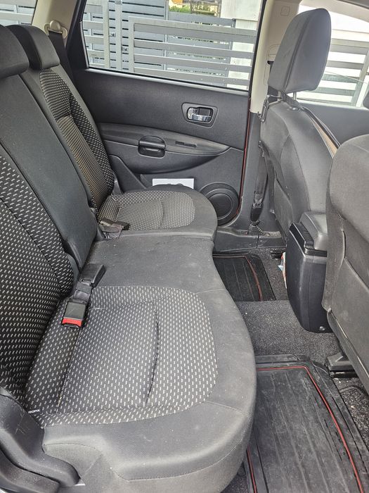 Sprzedam Nissan Qashqai +2 gaz benzyna 2009r super stan