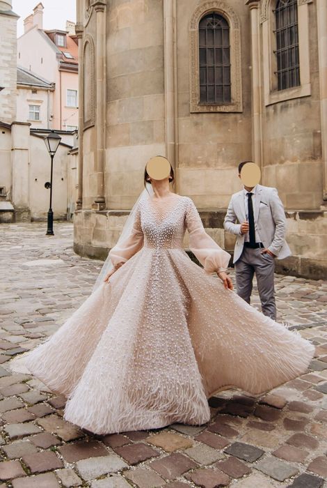 Весільна сукня ( з перлин та swarovski)