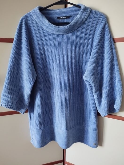 Sweterek niebieski Olsen