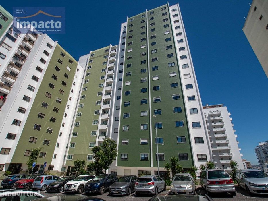 T3, Excelente estado de conservação, 2 suites, parqueamento e arrec...