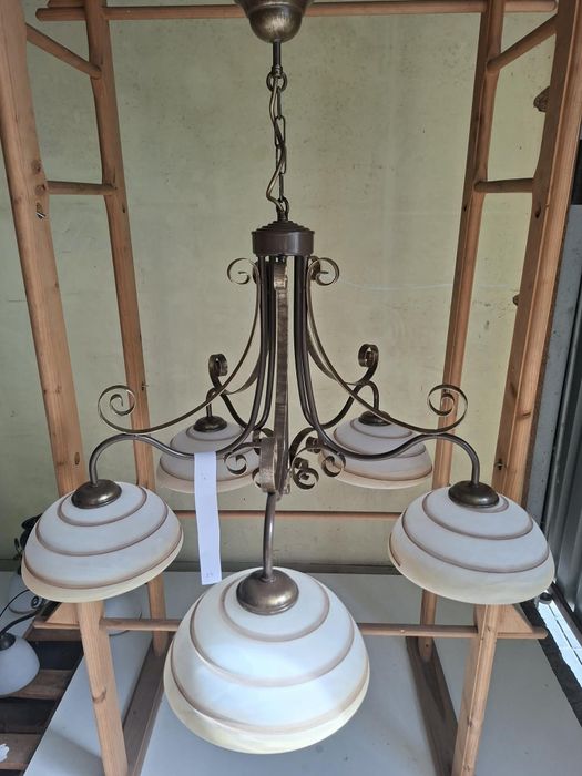 Lampy, żyrandole