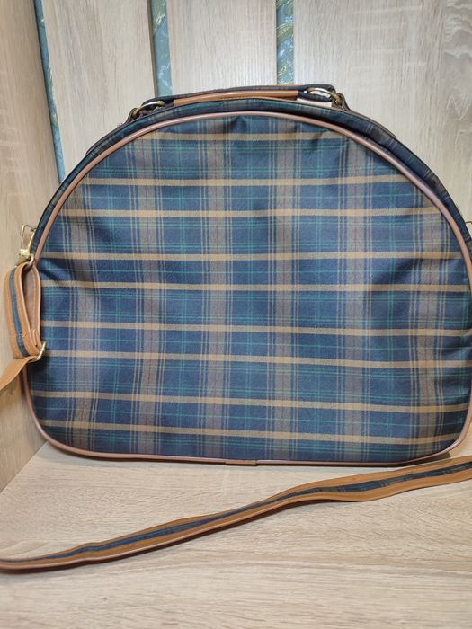 Дорожная сумка в клеточку бренда Stentor