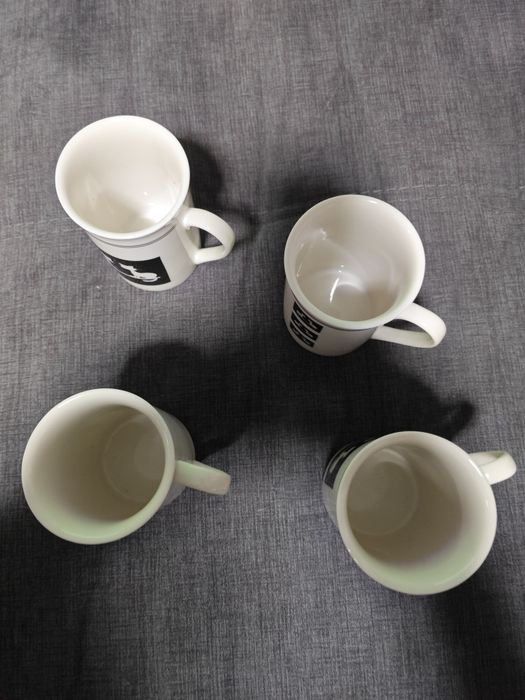 Caixa c/4 canecas gatos Home Collection