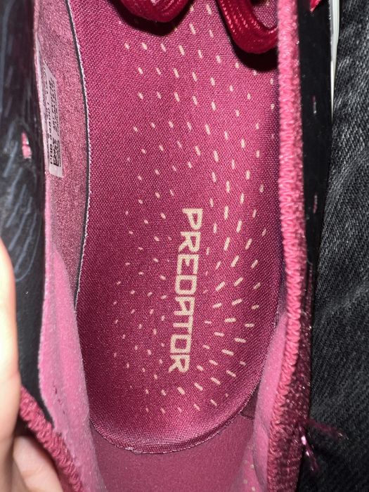 Chuteiras Adidas Predator NOVAS - Preto/ Bordeaux - Nunca usadas