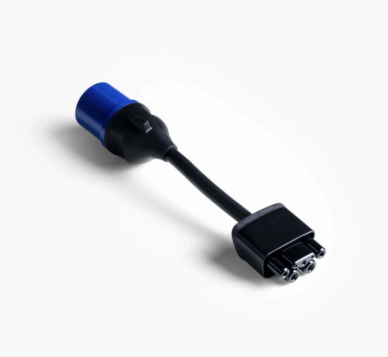 Adaptador azul 16a -32a