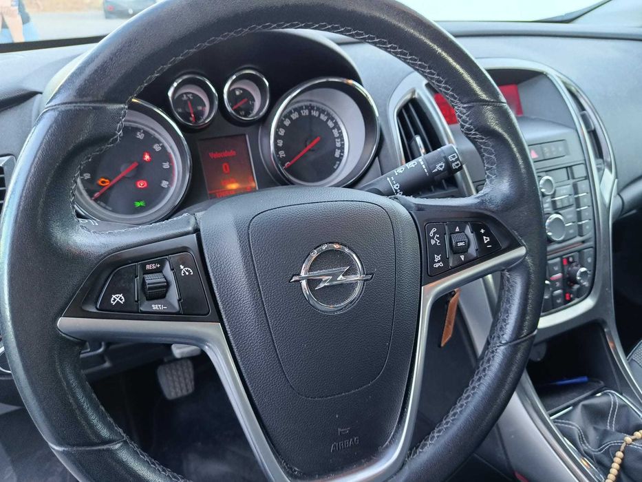 Opel astra carrinha 2011 — photo 5