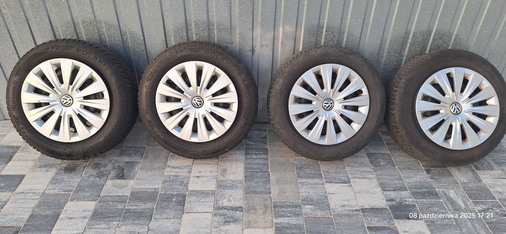 Felgi stalowe 6Jx15H2 ET 43 Volkswagen Golf 7 Opony zimowe 195/65 R15
