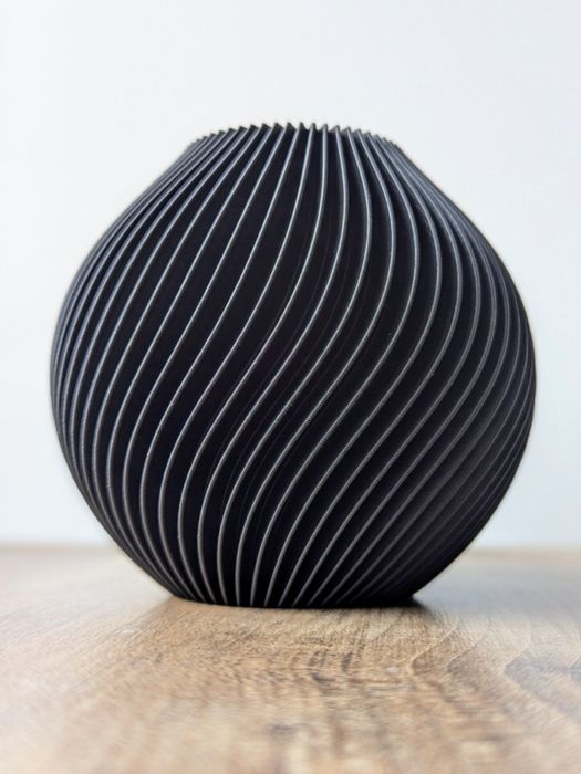 Стильна, сучасна ваза