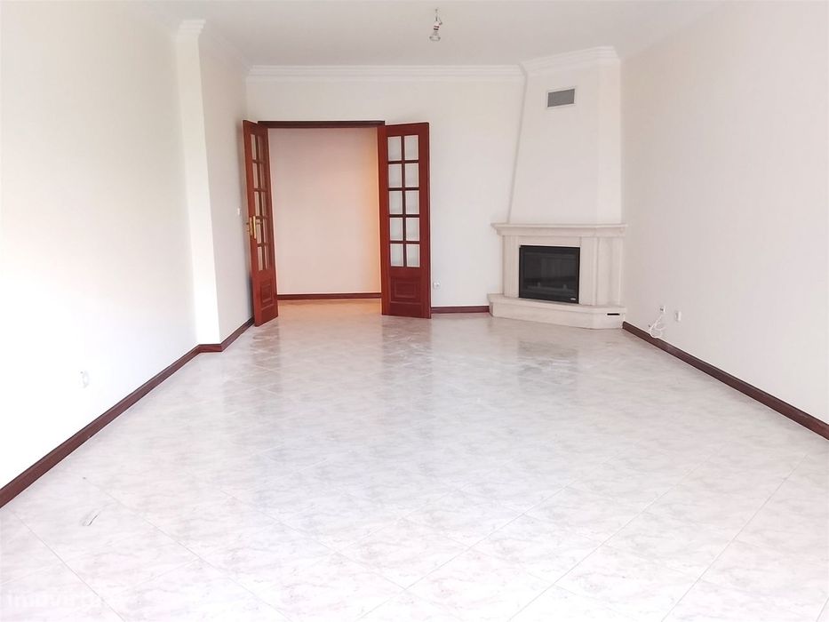 Apartamento T2 Venda em Algueirão-Mem Martins,Sintra