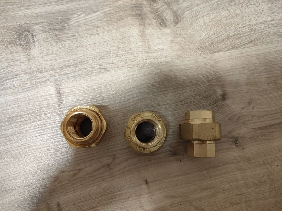 Новые латунные фитинги (американка) фирмы Viega 1/2