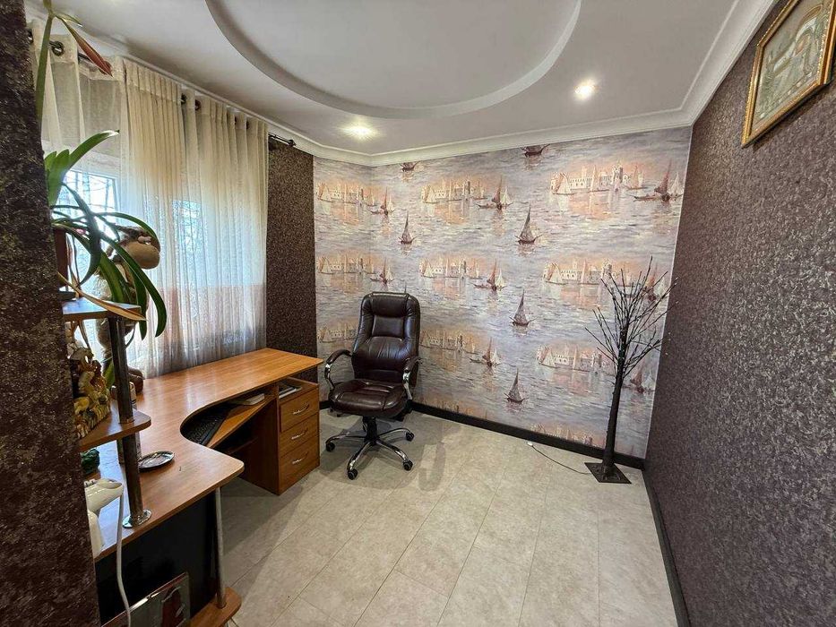 Сдам 2 этажный дом в Сухом лимане, газ, солнечные панели