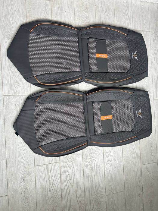 Чохли для сидінь авто