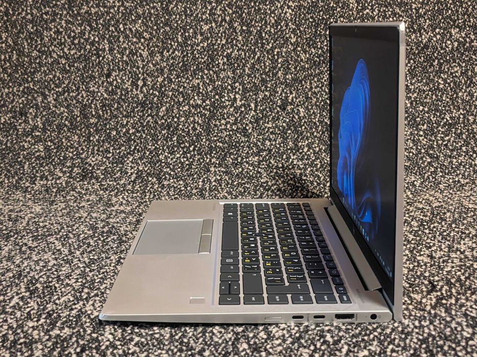 HP EliteBook 845 g7 • AMD Ryzen 3 PRO 4450U|8|256|FHD ips