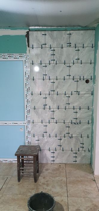 Укладка кафеля,та демонтаж
Демонт