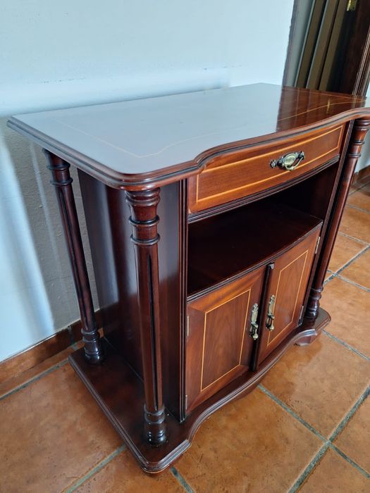 Mesa Apoio Consola Madeira Nogueira Estilo Inglês Vintage