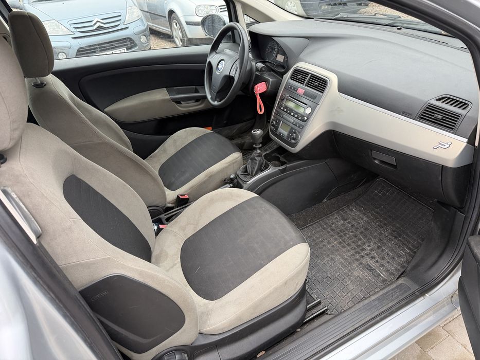 Fiat Grande Punto 1.4 2005 r