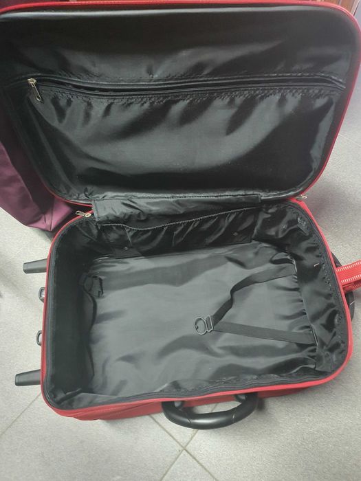Mala/troley de viagem Vermelha + Carrinho de Compras Rolser (ou em separado)
