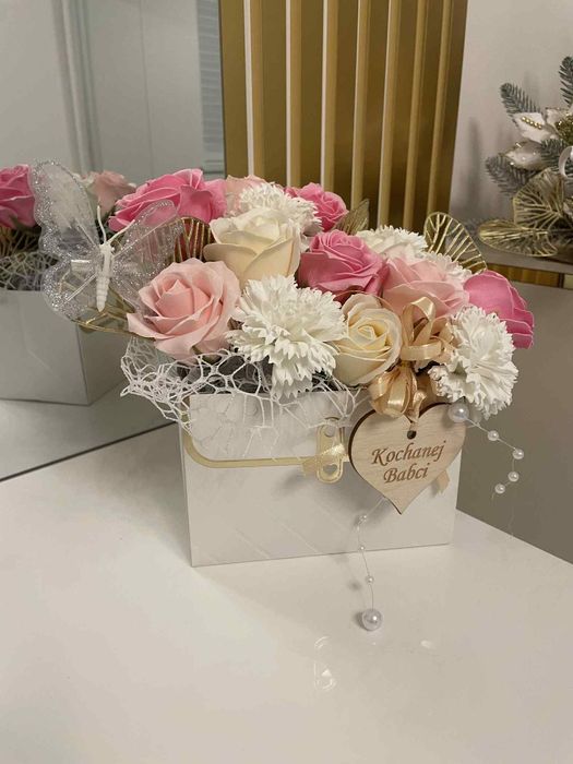 Bukiet z kwiatów mydlanych