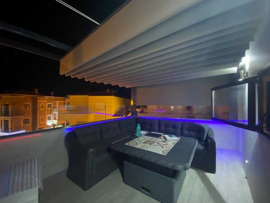 Vende-se apto. centro Alvor